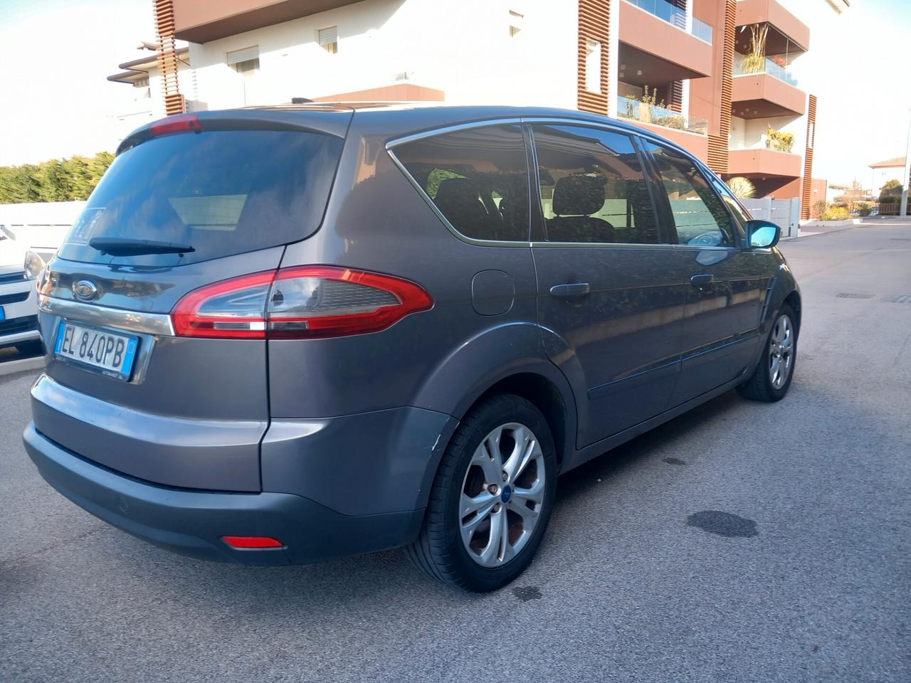 Ford S-Max 2.0 TDCi 163CV Titanium pronta consegna