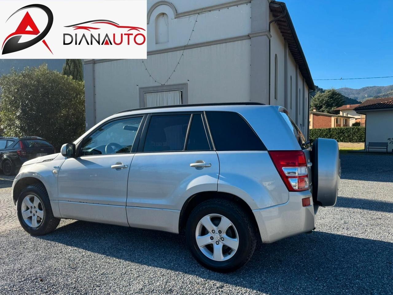 Suzuki Grand Vitara 1.9 DDiS 5 porte