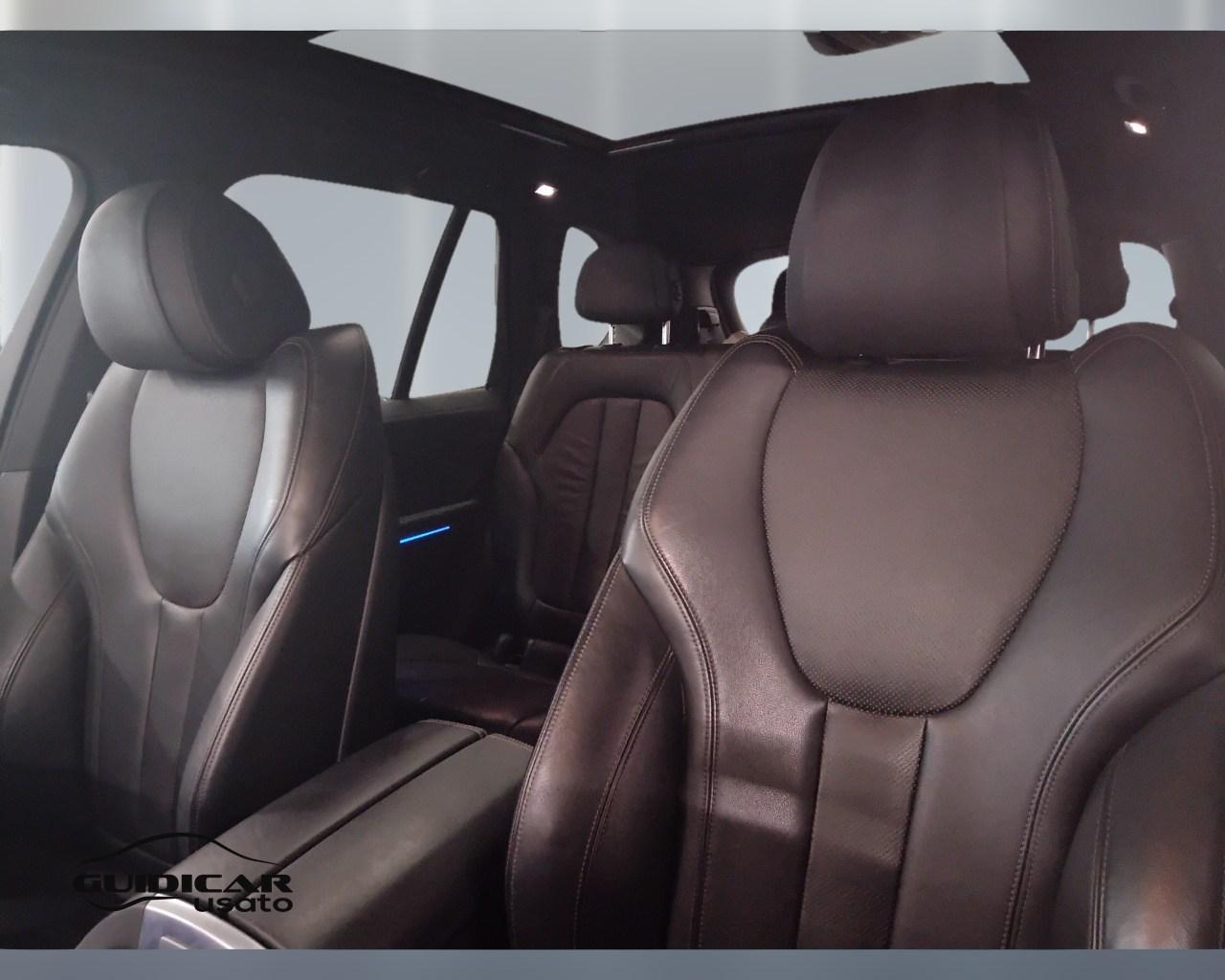 BMW X5 G05 2018 - X5 xdrive40d mhev 48V Msport auto 7p.ti