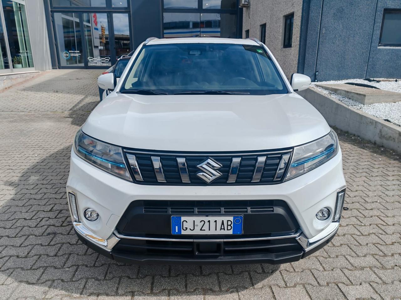 Suzuki Vitara 1.5 Hybrid A/T Starview