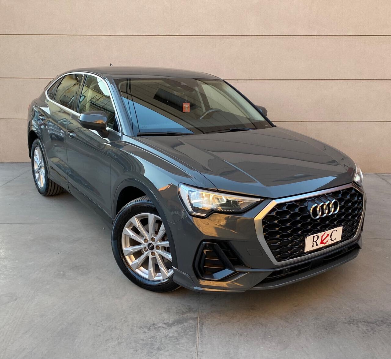 Audi Q3 Sport back 2.0 Diesel