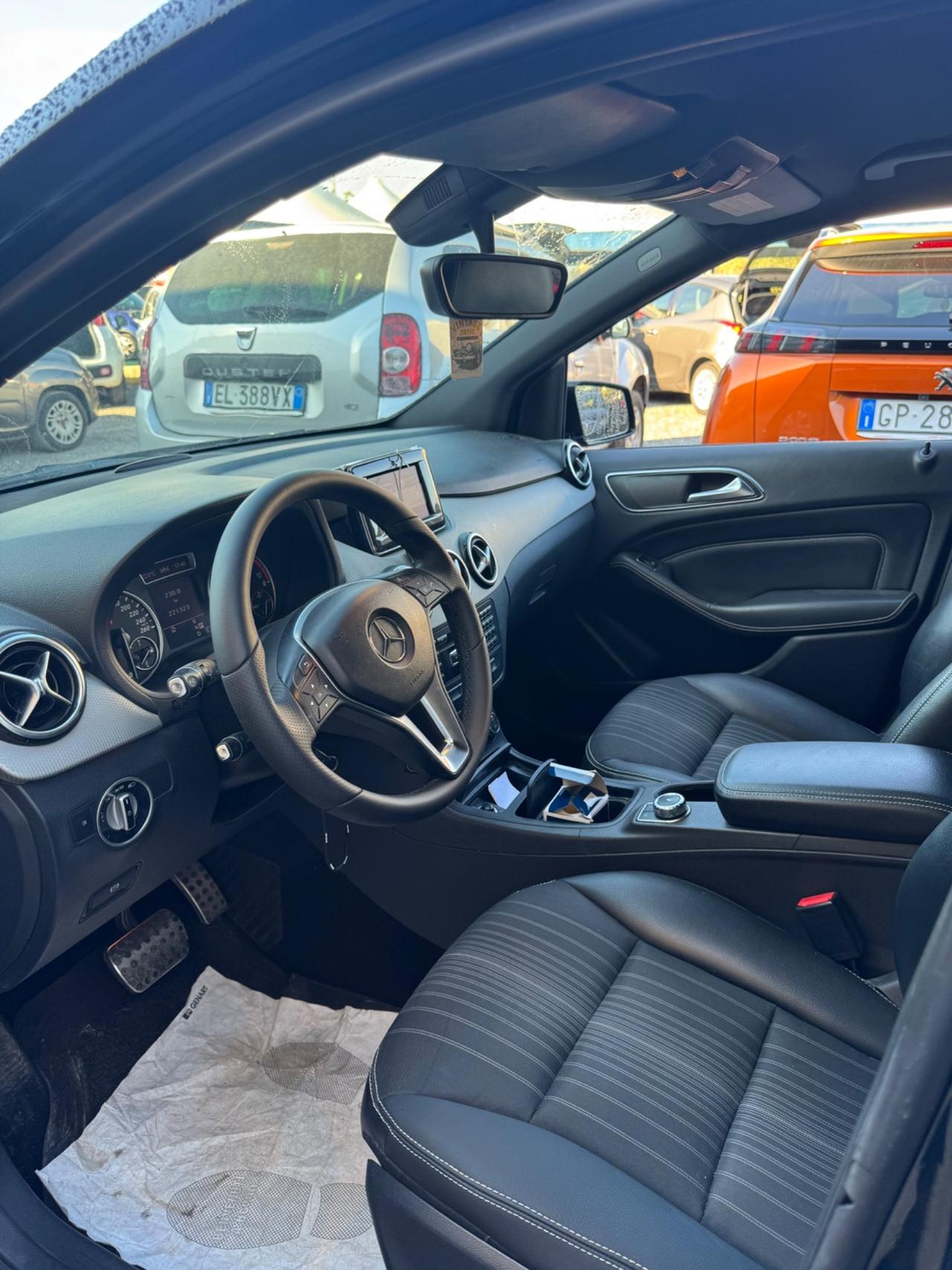Mercedes-benz B 200 B 200 CDI Premium