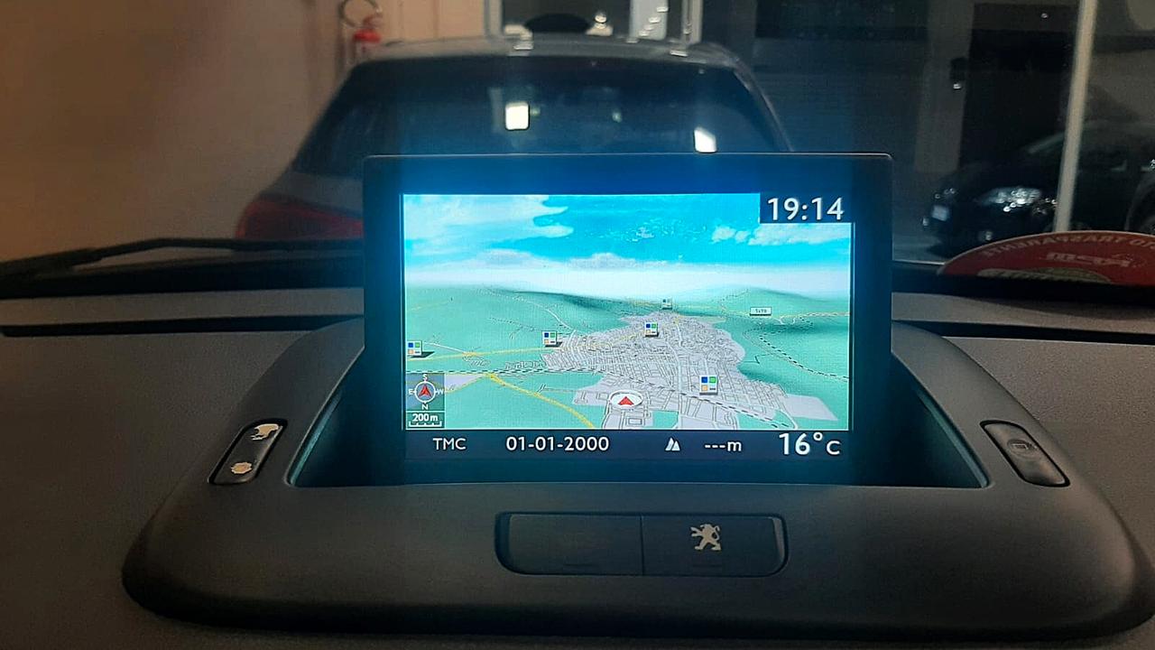 Peugeot 3008 1.6 DIESEL **TETTO**COME NUOVA