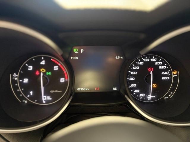 Alfa Romeo Stelvio 2.2 t Business Q4 190cv auto