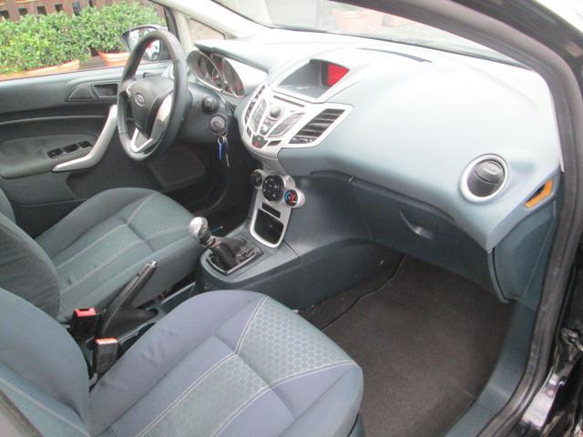 FORD Fiesta 1.4 3 porte Bz.- GPL Titanium