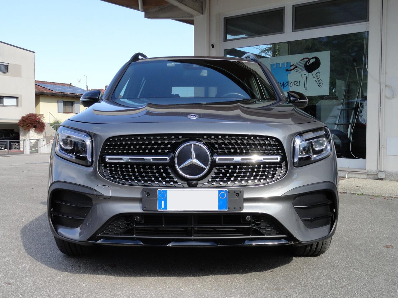 Mercedes-benz GLB 200 d Automatic Premium AMG Style con Black Pack