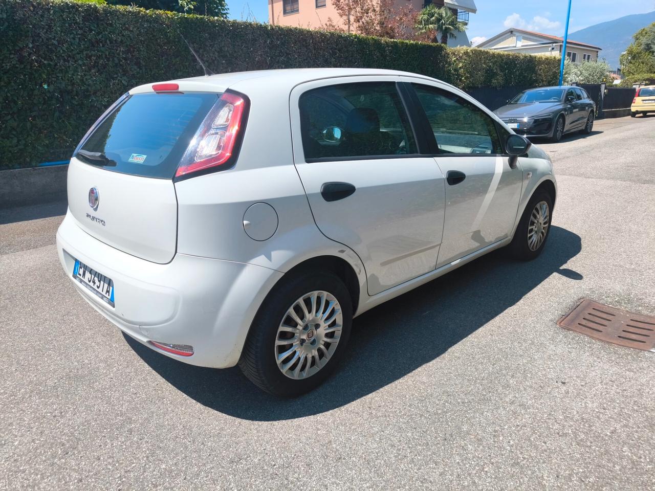 FIAT PUNTO 1,2 BENZINA- EURO 6 -OK NEOPATENTATI