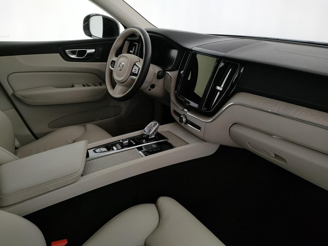 Volvo XC60 2.0 b5 Inscription awd