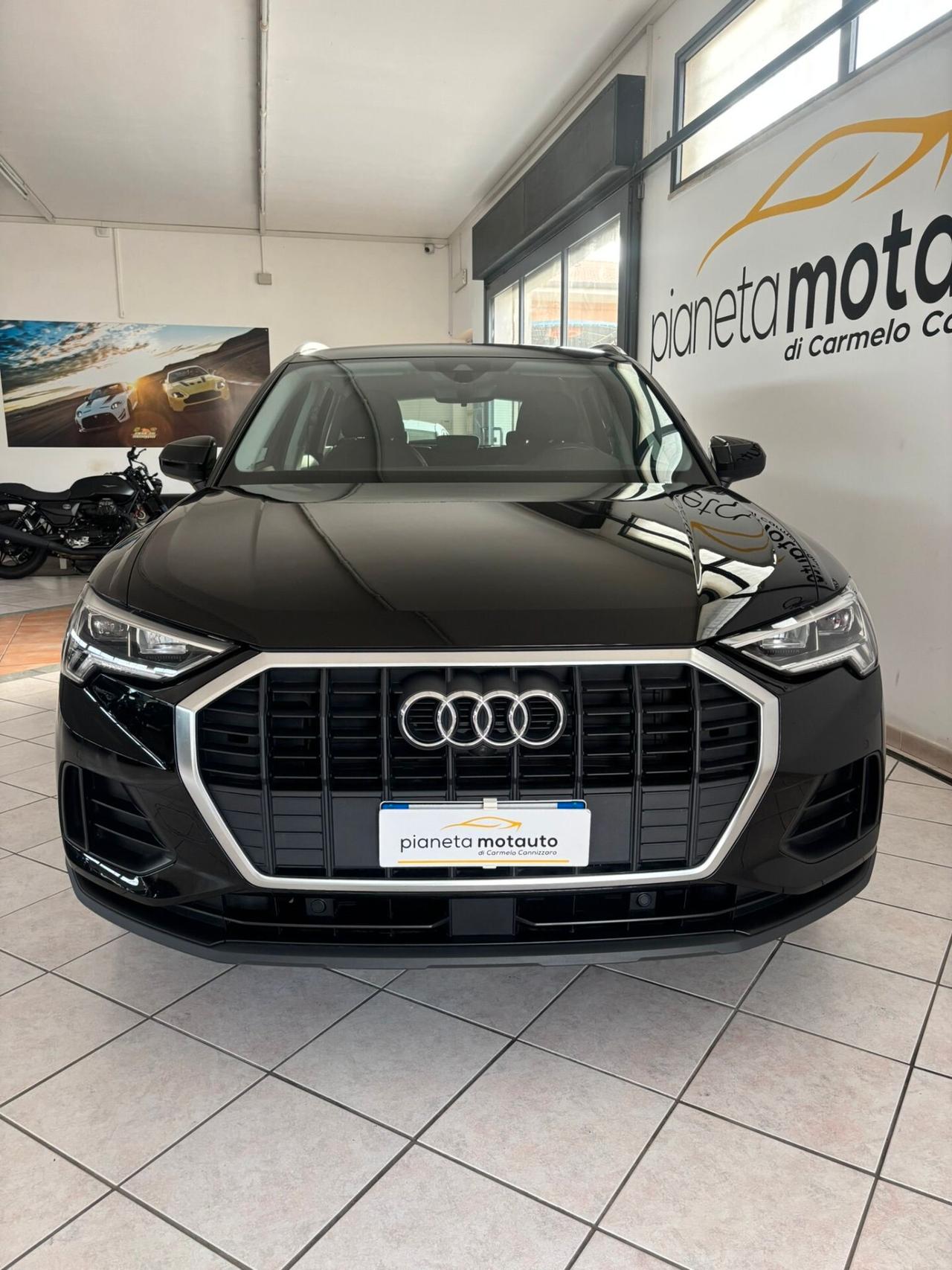 Audi Q3 35 TDI S tronic Business Advanced