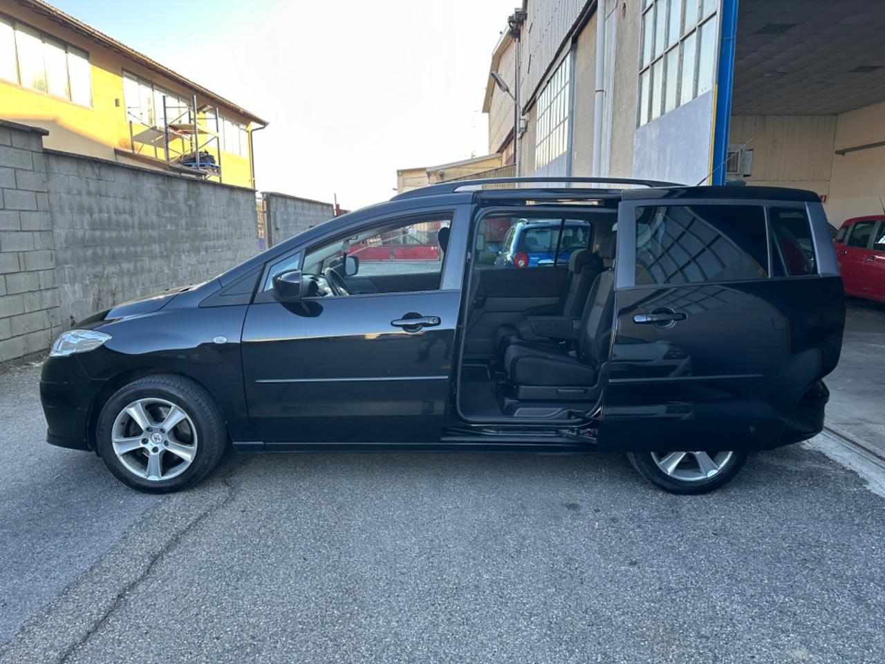 MAZDA 5 BENZINA 7 POSTI NEOPATENTATI