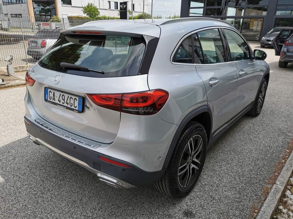 Mercedes GLA 180 180 D Sport Plus 8G-DCT