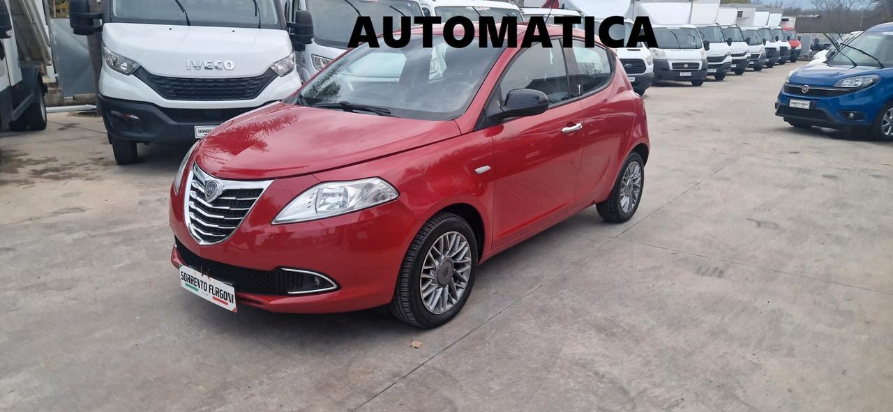 Lancia Ypsilon 0.9 TwinAir 85 CV 5 porte automatica DFN Platinum