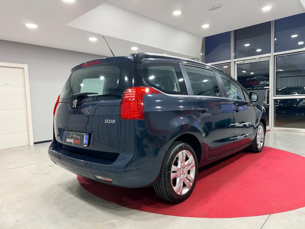 Peugeot 5008 1.6 HDi 115CV Active