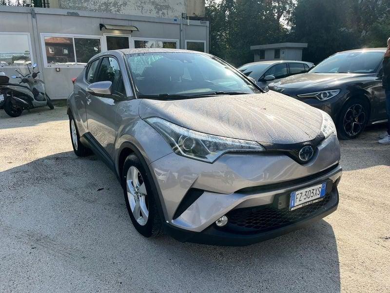 Toyota C-HR 1.8 Hybrid E-CVT Dynamic