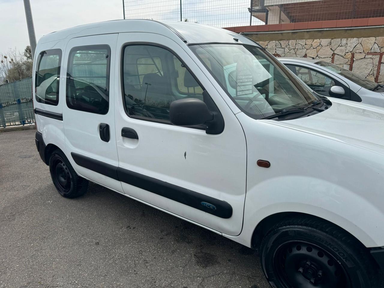 Renault Kangoo 1.5 dCi/82CV 5p. Ice