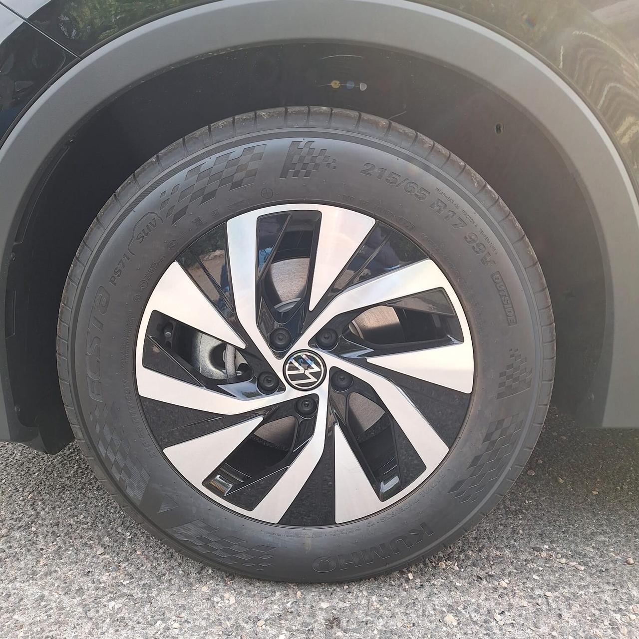 Nuova Volkswagen Tiguan 2.0 TDI 150CV DSG Edition Plus