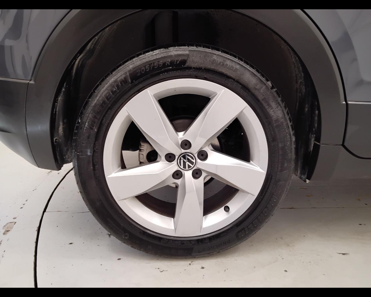 VOLKSWAGEN T-Cross 2019 - T-Cross 1.0 tsi Advanced 110cv