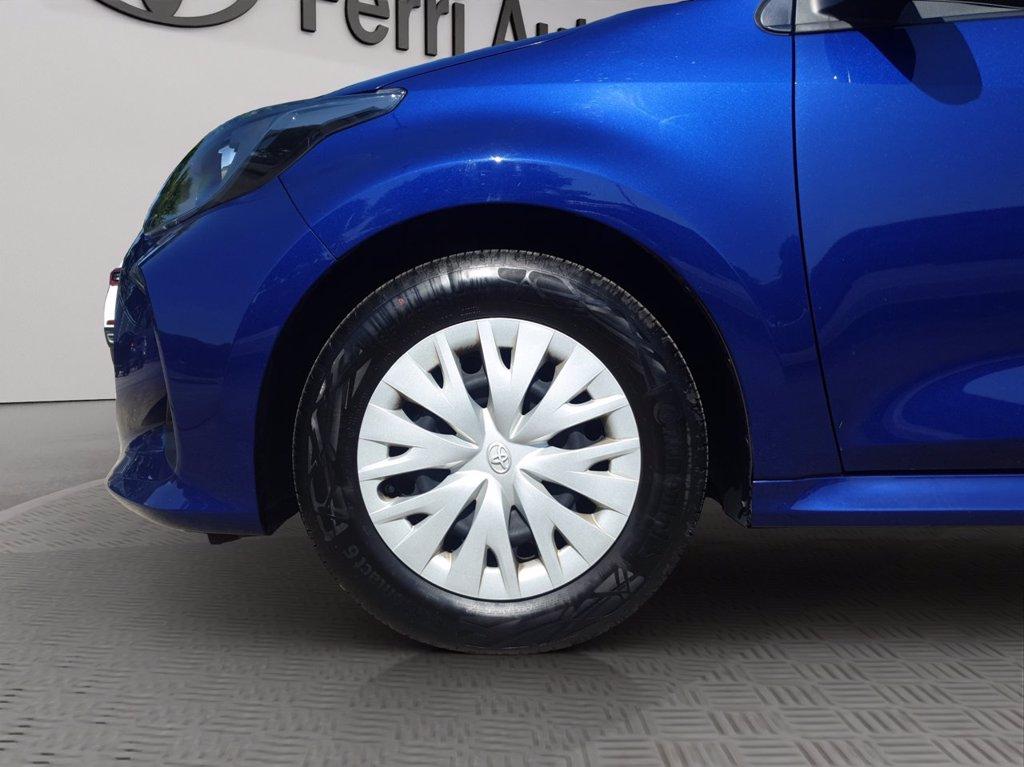 TOYOTA Yaris 1.0 active del 2022