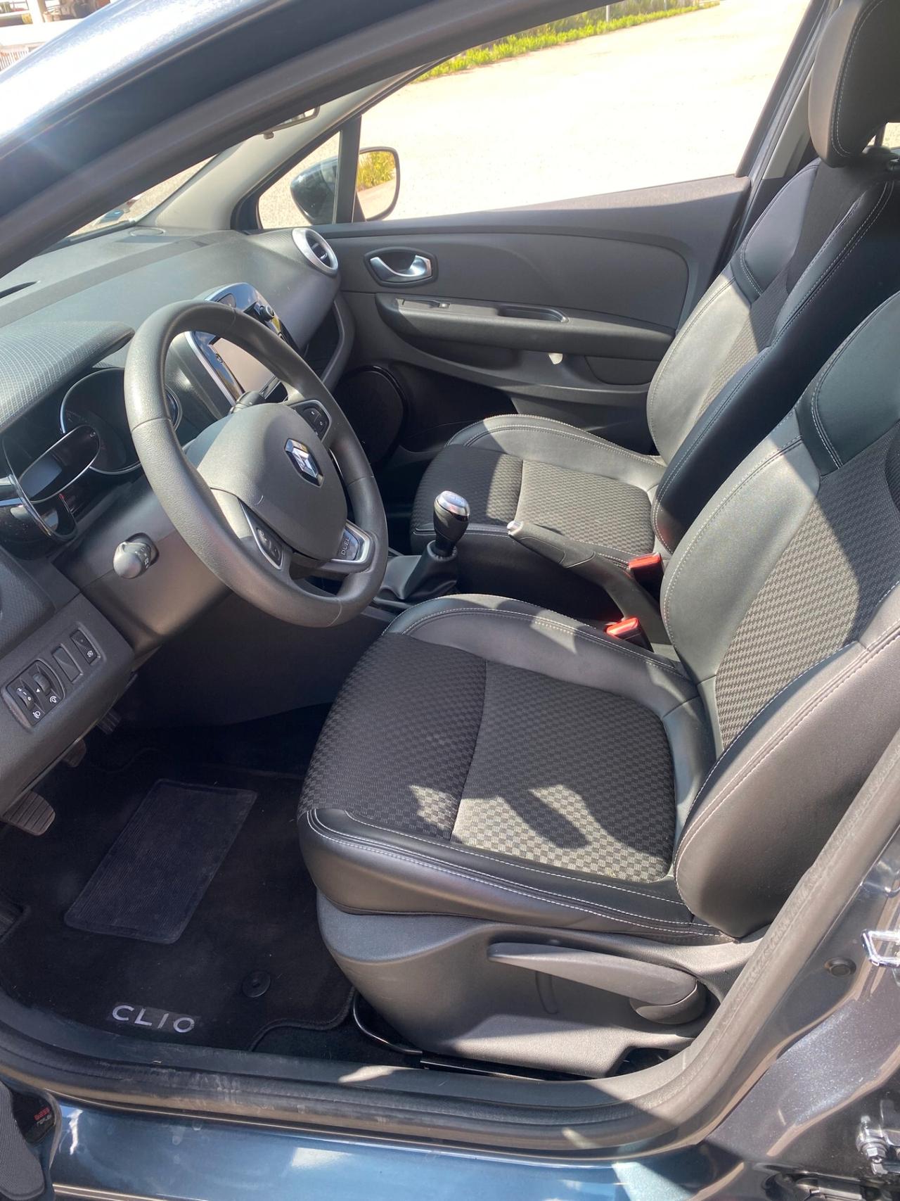 Renault Clio Sporter dCi 8V 75 CV Moschino Zen