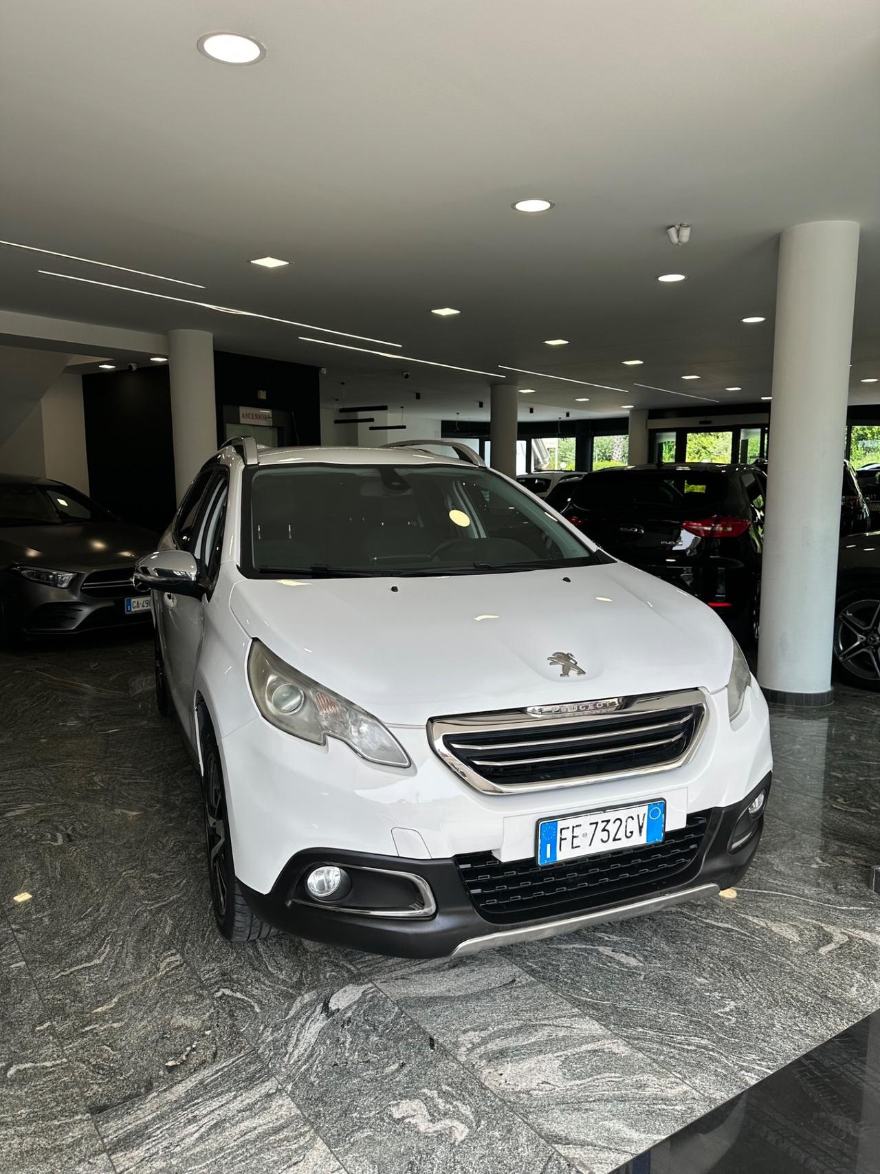 Peugeot 2008 BlueHDi 120 S&S Allure
