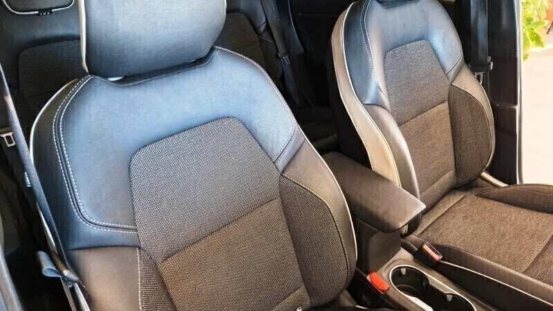 Renault Captur 1.0 TCe 100 CV Intens GPL