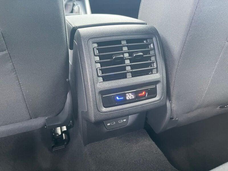 Volkswagen Golf 1.5 tsi Life 150cv - KM0