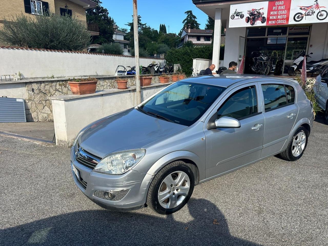 Opel Astra GTC 1.7 CDTI 110CV ecoFLEX 3 porte Edition