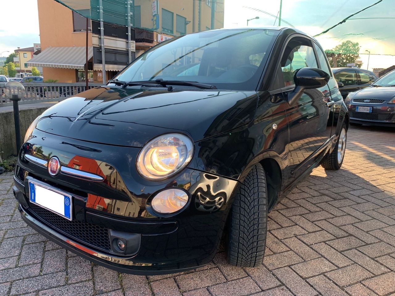 Fiat 500 1.2 benzina versione Sport ok neopatentati