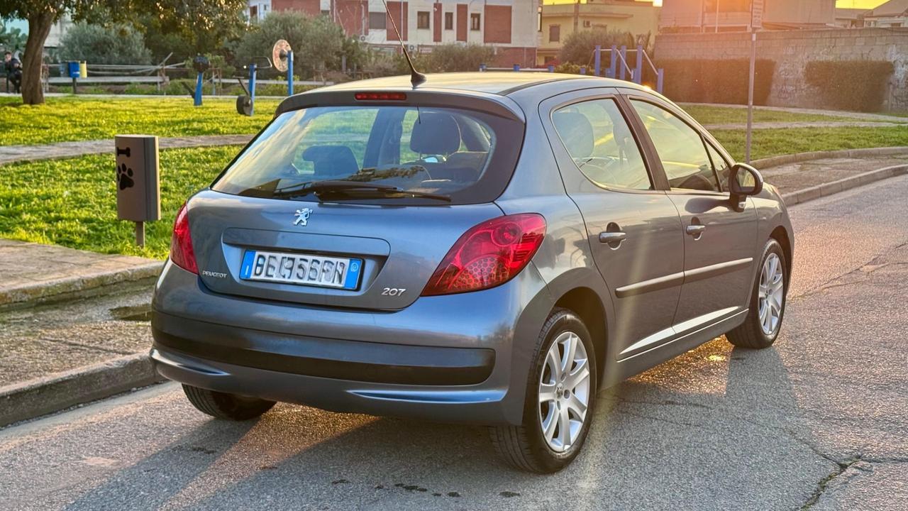 Peugeot 207 1.6 HDi 90CV 5P XS (66 kw)