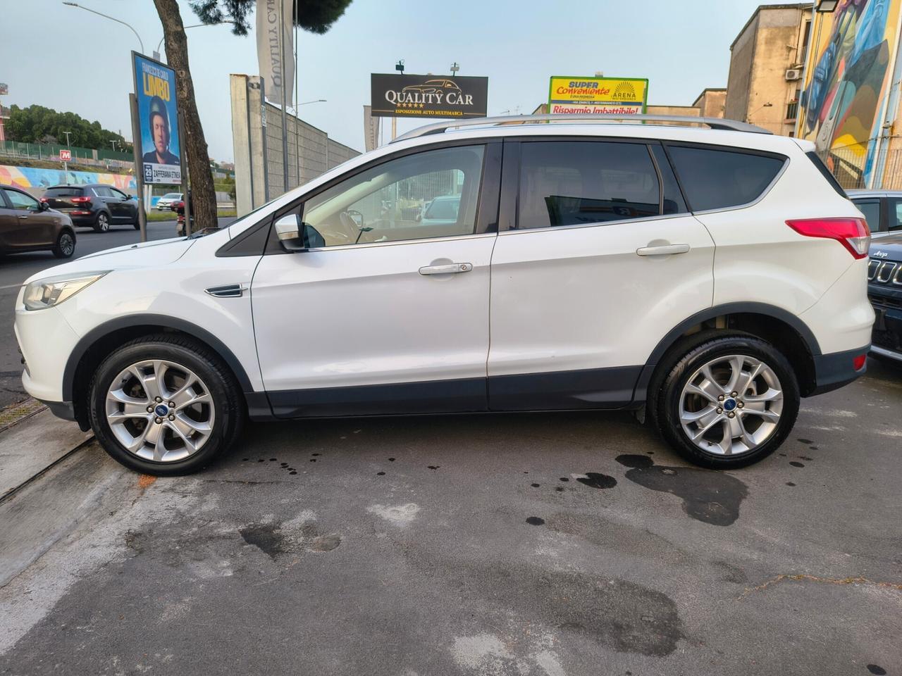 FORD KUGA SOLI 120.000 KM 2.0 DIESEL 120 CAVALLI 2015