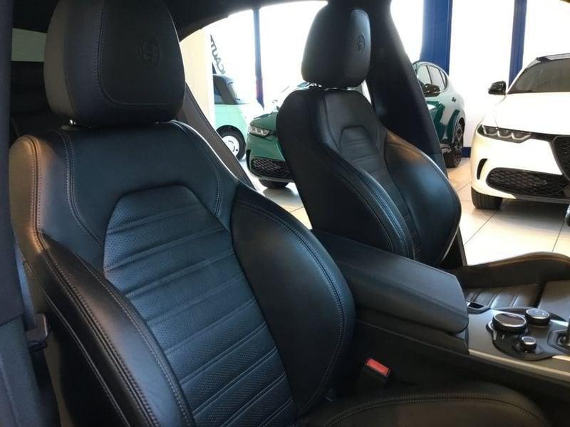 Alfa Romeo Stelvio 2.2 Turbo Diesel 180CV AT8 Q4 Executive MY18