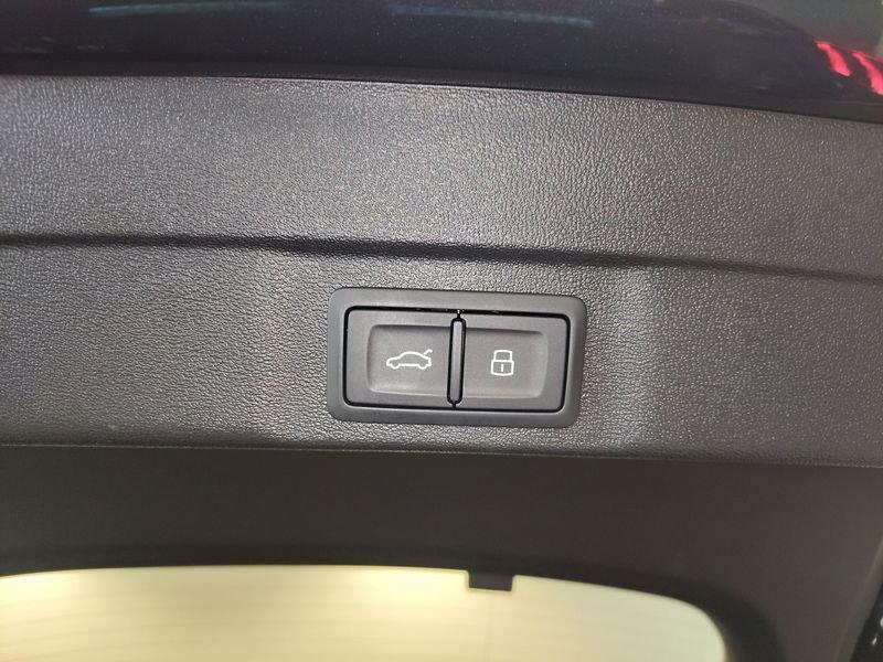 Audi A5 40 TFSI S tronic quattro Launch edition firmament