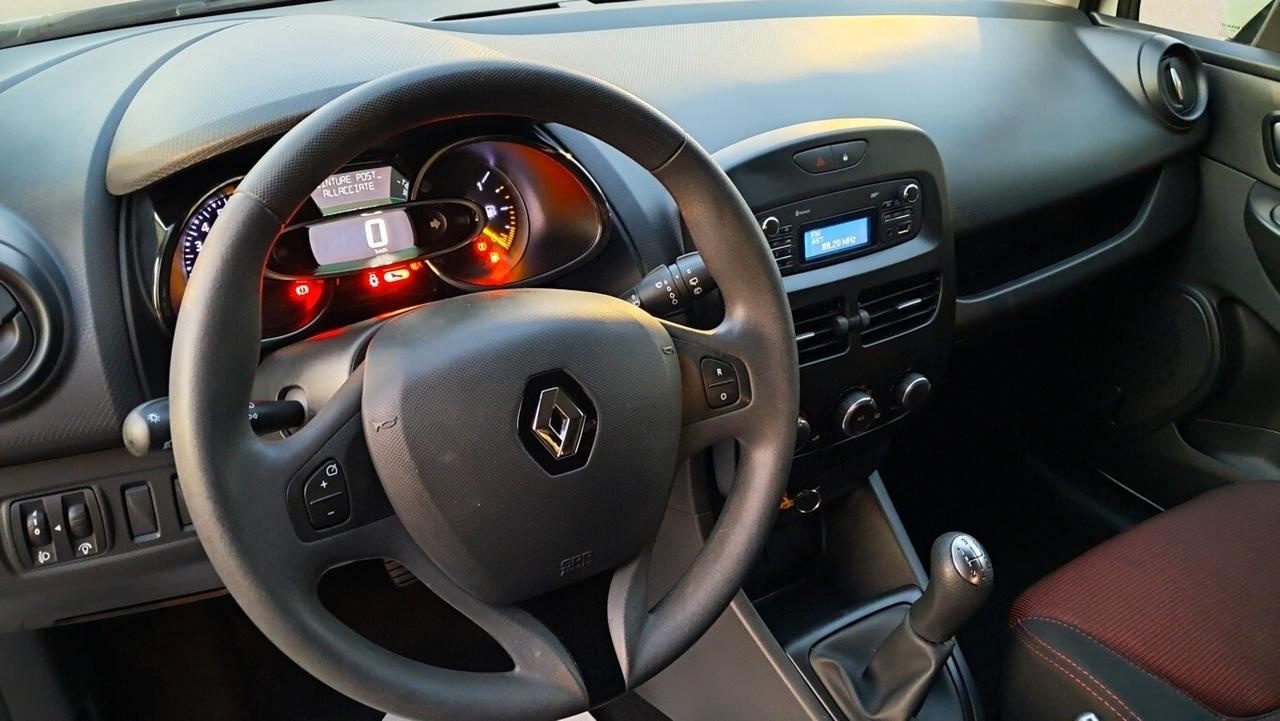 Renault Clio 1.2 75CV 5 porte Wave - EX249