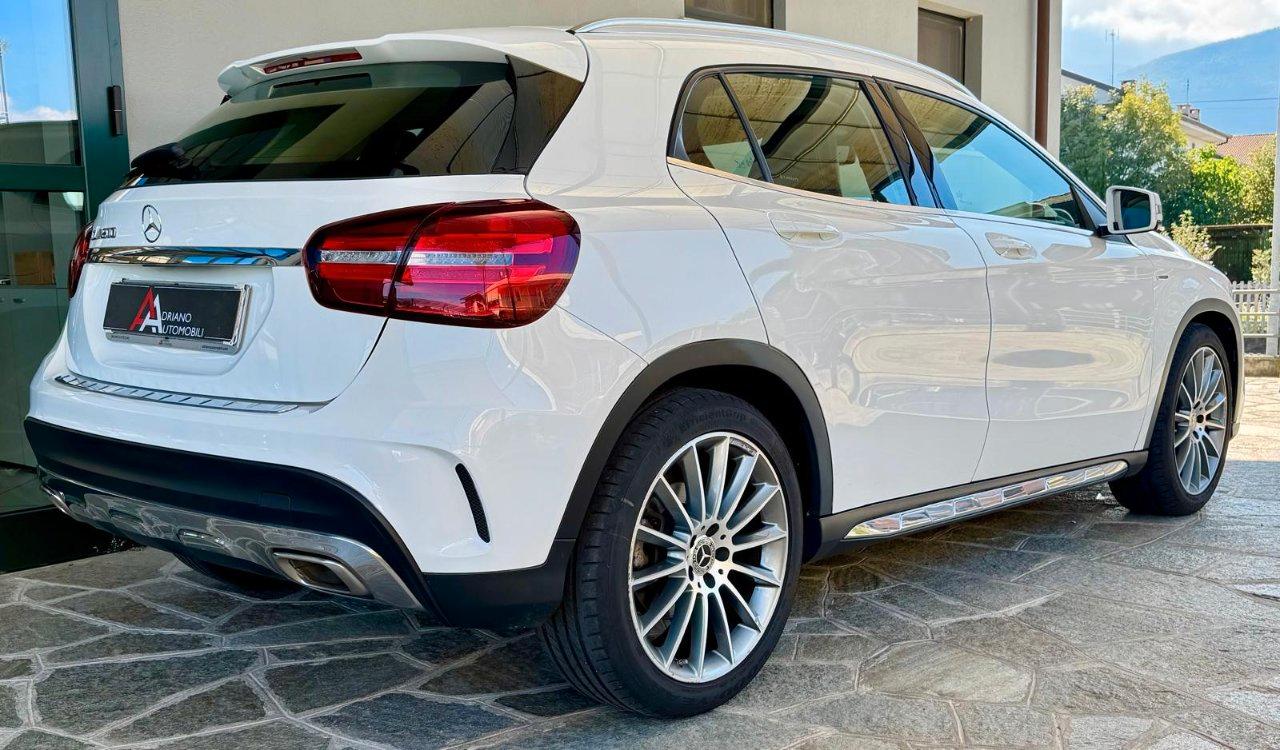 Mercedes GLA 200 Premium