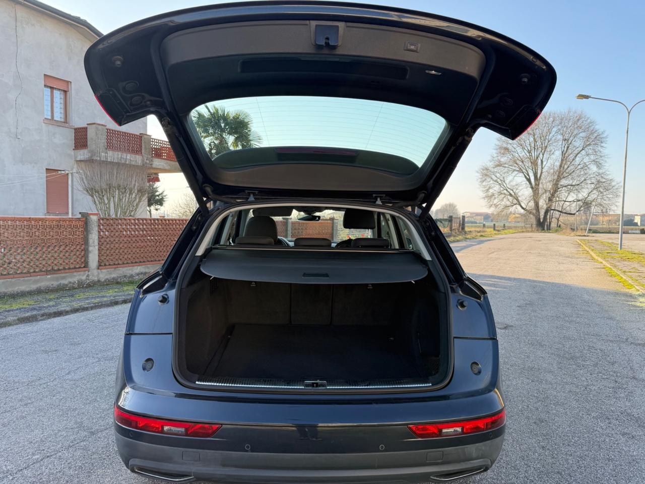 Audi Q5 2.0 TDI 150 CV