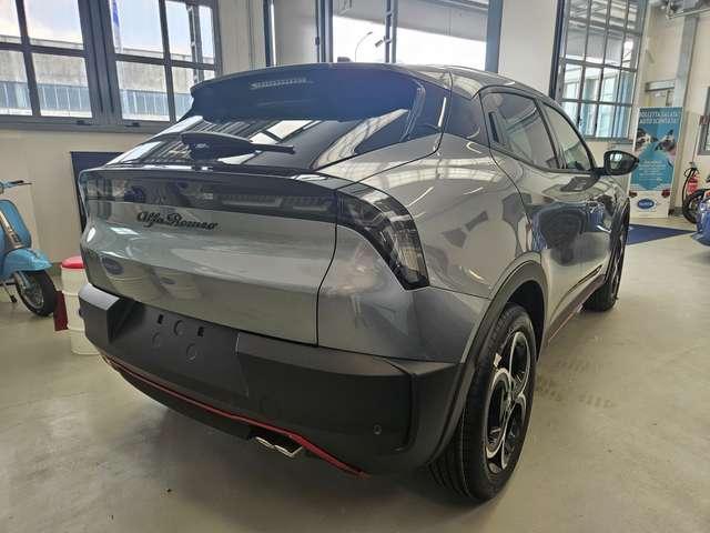 Alfa Romeo Junior 1.2 ibrida Speciale 136cv edct6
