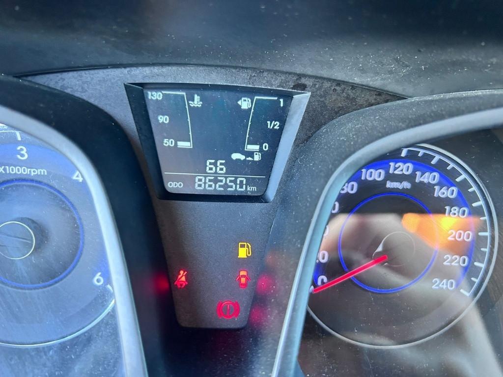 HYUNDAI ix20 - ix20 1.4 crdi Comfort FL E6