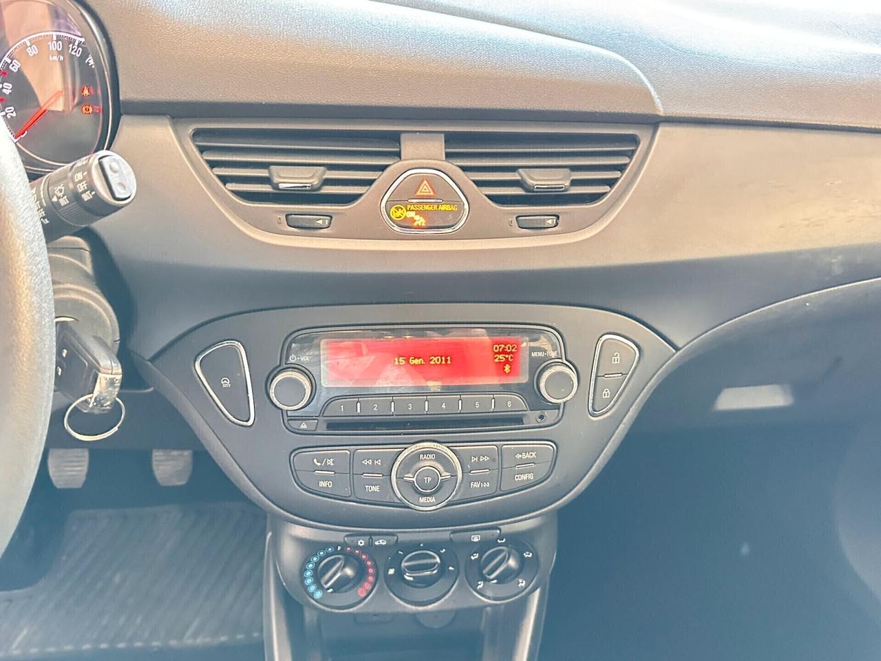 Opel Corsa 1.2 5 porte BiFuel Benzina GPL
