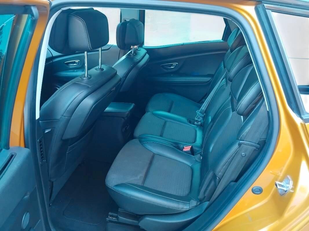 Renault Scenic Scenic IV 2017 scenic 1.6 dci energy Bose 160cv