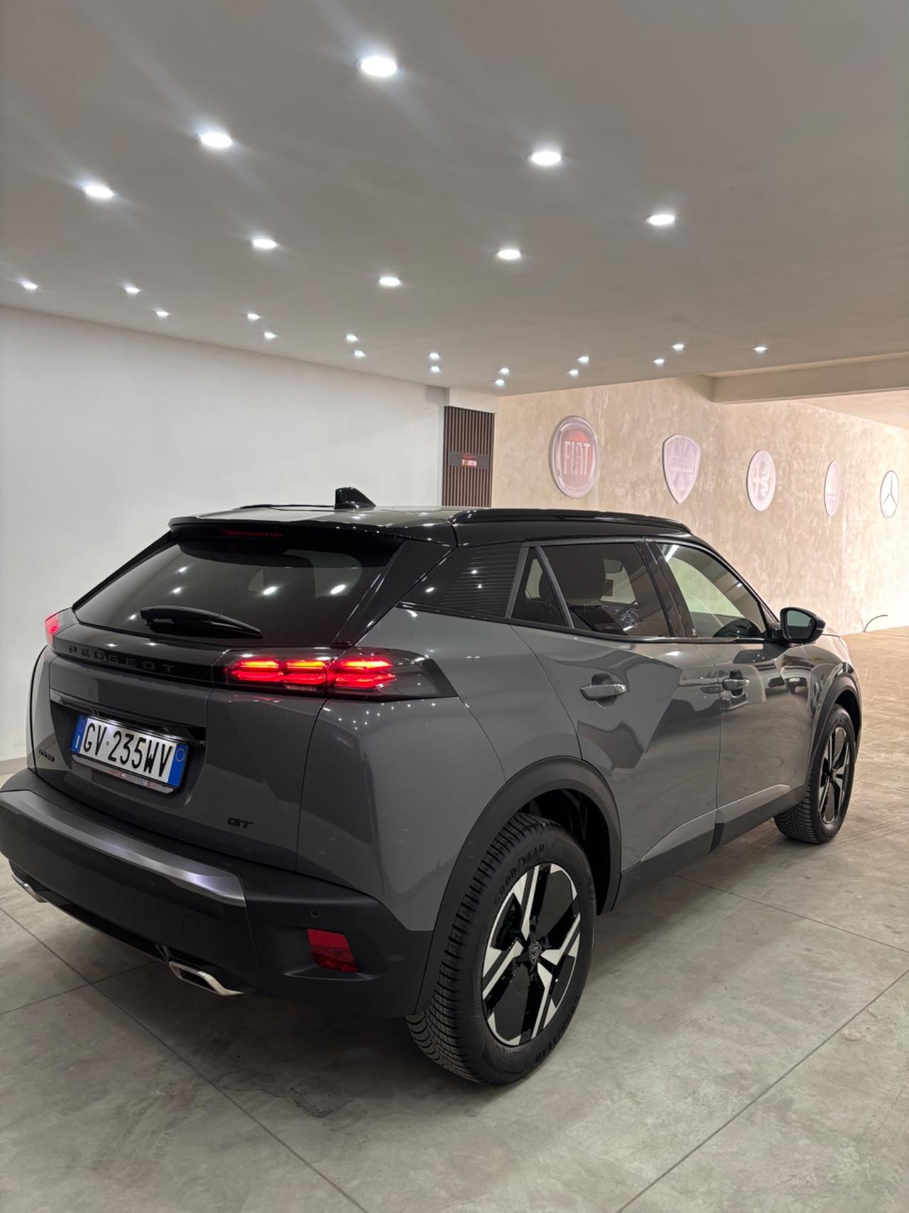 Peugeot 2008 PureTech 130 S&S EAT8 GT