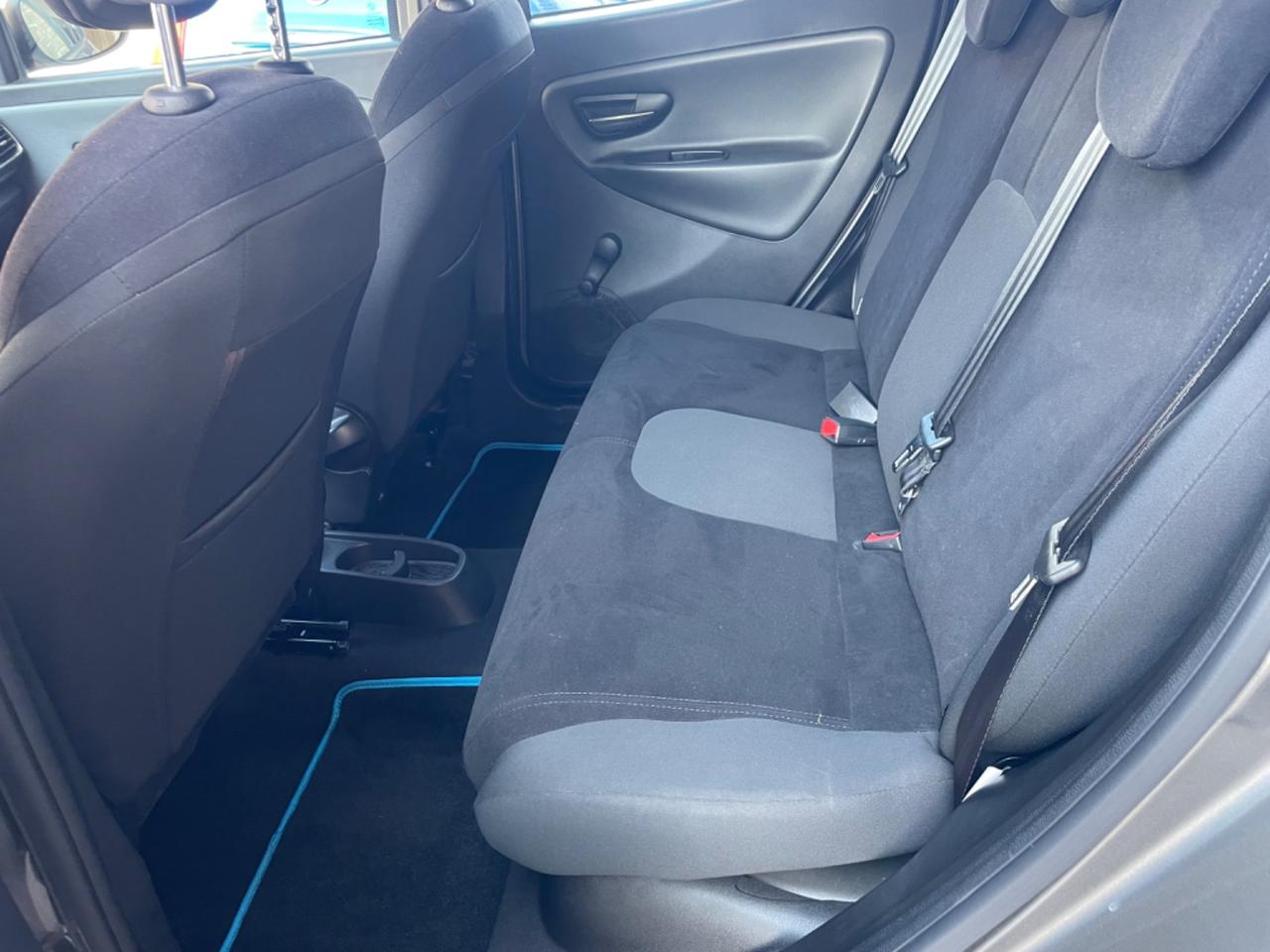 Lancia Ypsilon 1.2 69 CV 5 porte GPL Ecochic Gold