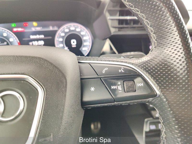 Audi A3 A3 SPB 40 TFSI e S tronic Business Advanced