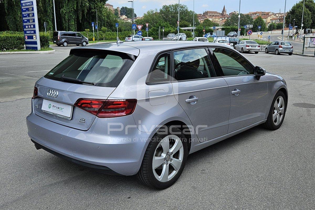 AUDI A3 SPB 1.6 TDI clean diesel Business