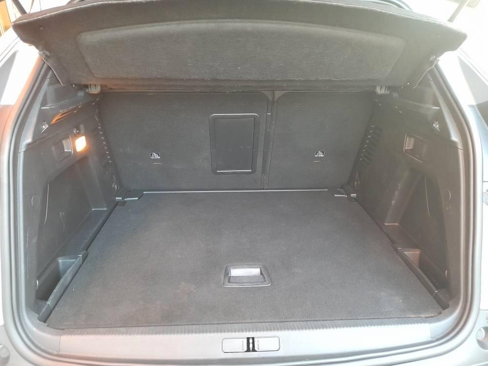 PEUGEOT 3008 1.5 BLUEHDI 130 CV ALLURE