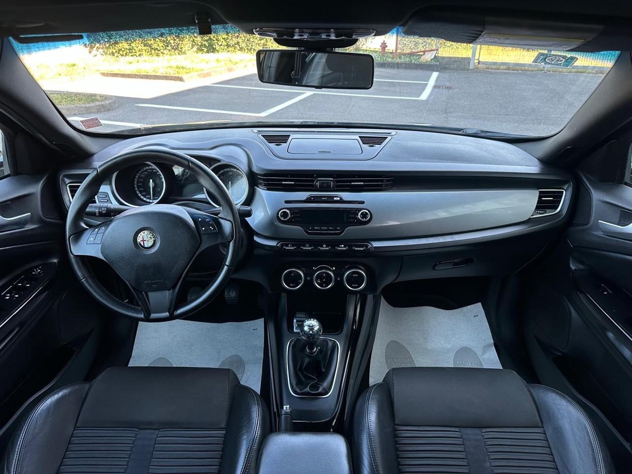Alfa Romeo Giulietta 1.6 JTDm-2 105 CV Exclusive