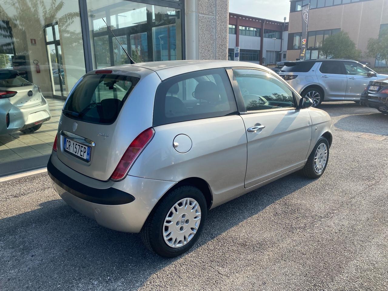 Lancia Ypsilon 1.3 Multijet 16V Argento
