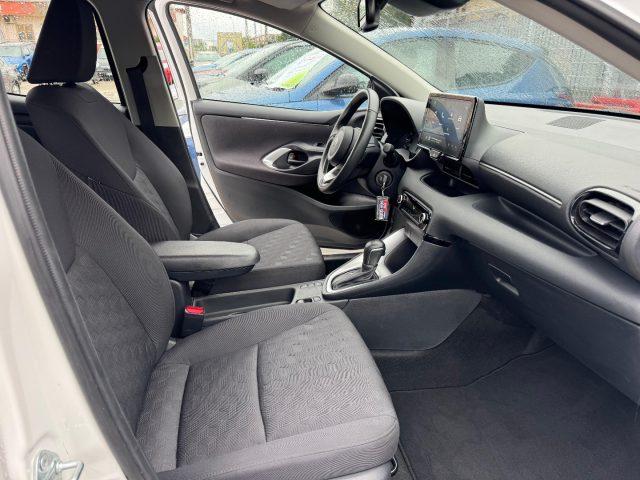 TOYOTA Yaris 1.5 Hybrid 5 porte Active Automatica