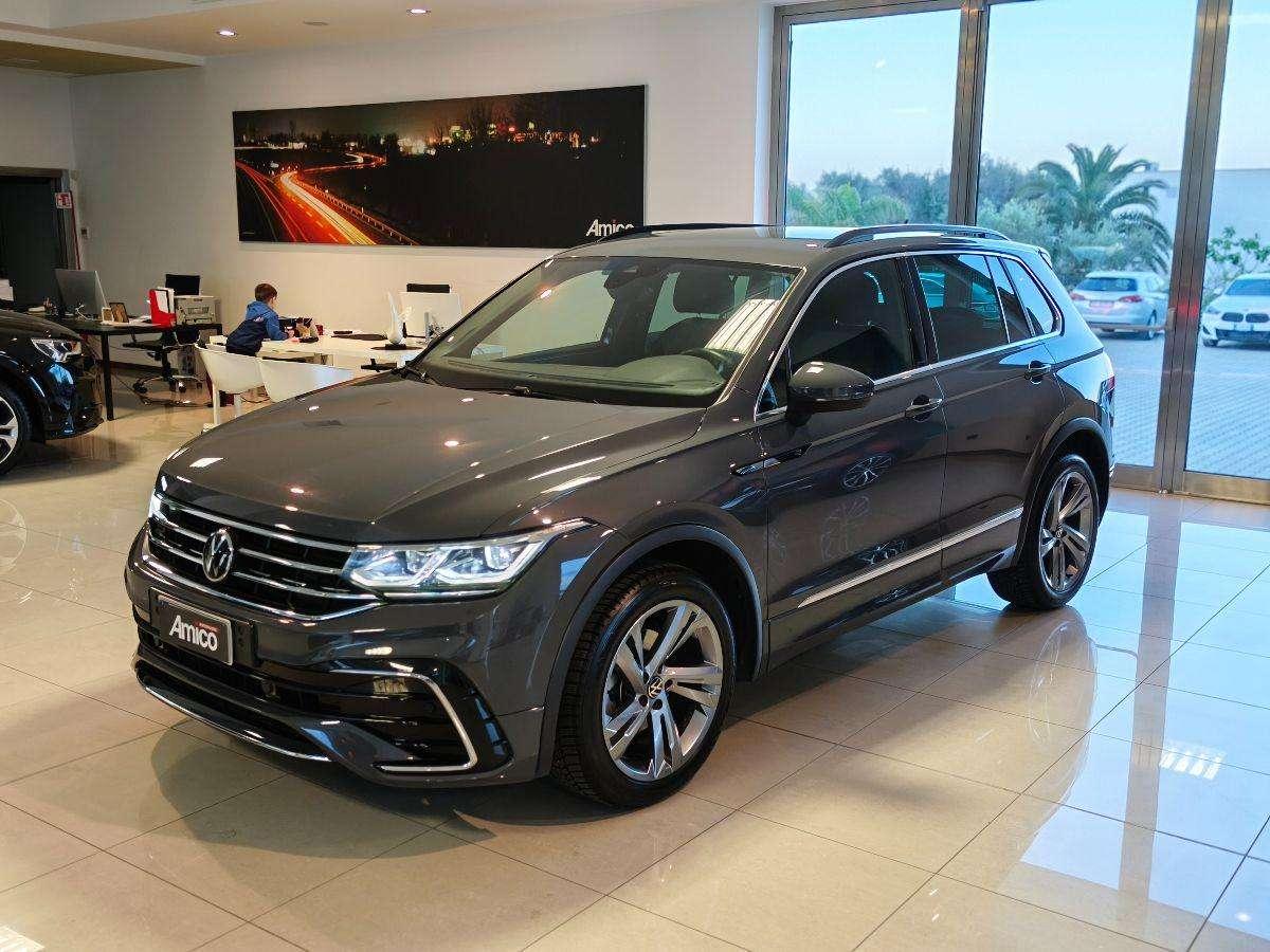 Volkswagen Tiguan 2.0 TDI R-Line Solo 68.000km 4 MOTION
