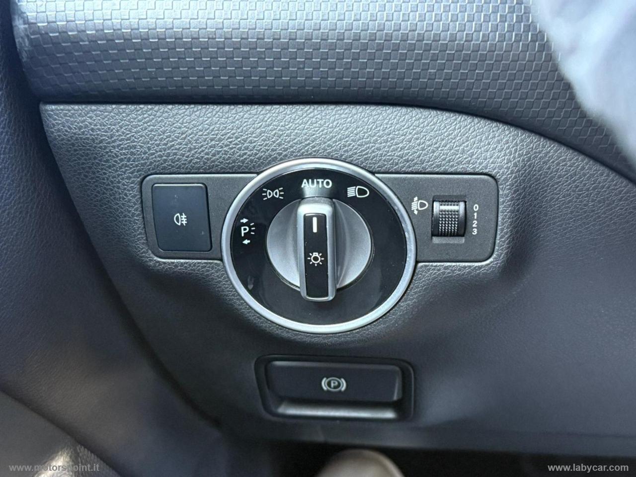 MERCEDES-BENZ A 180 CDI BlueEFFICIENCY Aut. Sport