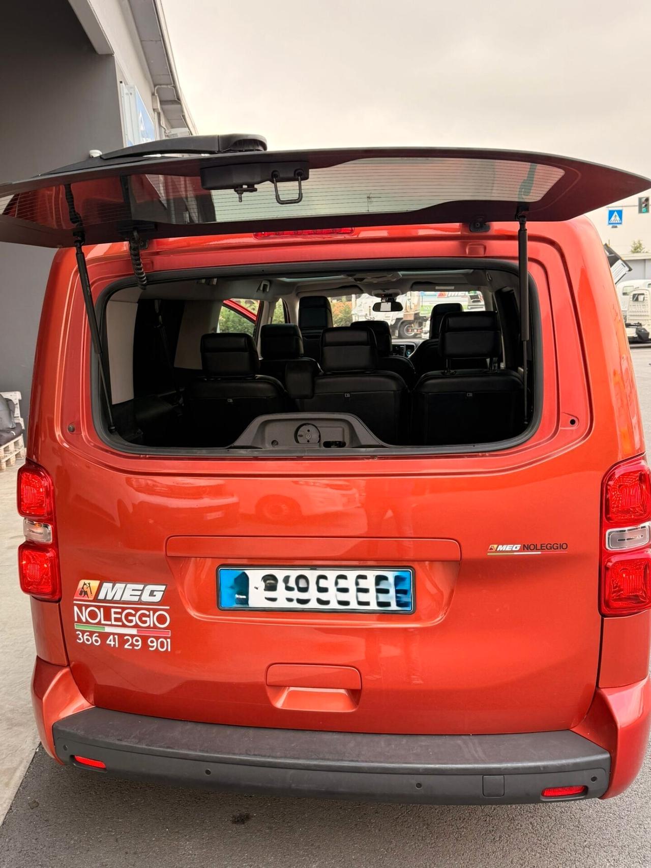 Peugeot Traveller BlueHDi 180 S&S EAT8 Long Business Vip